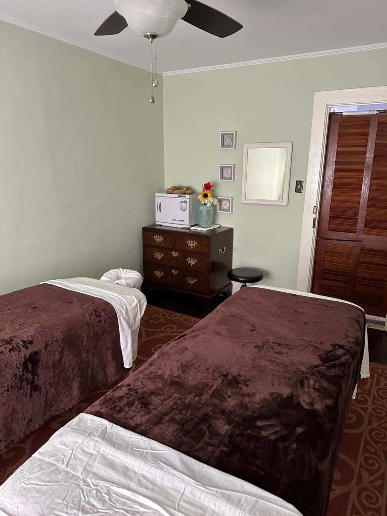 The Charleston Inn Hendersonville Nc Dış mekan fotoğraf